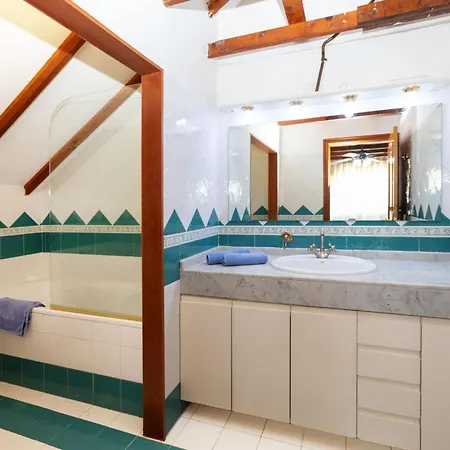 Banys By Interhome Vakantiehuis Lloret de Mar